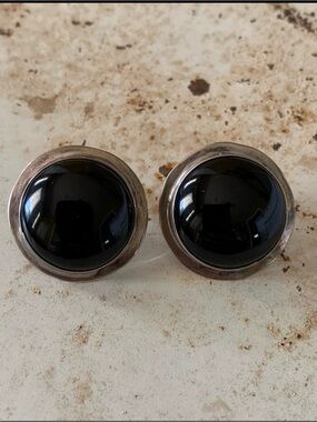 Classic Black Dome Stud Earrings - Unbranded
